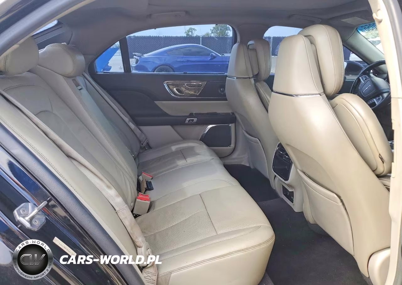 2017 Lincoln Continental Reserve VIN:1LN6L9RP8H5601348 - 10