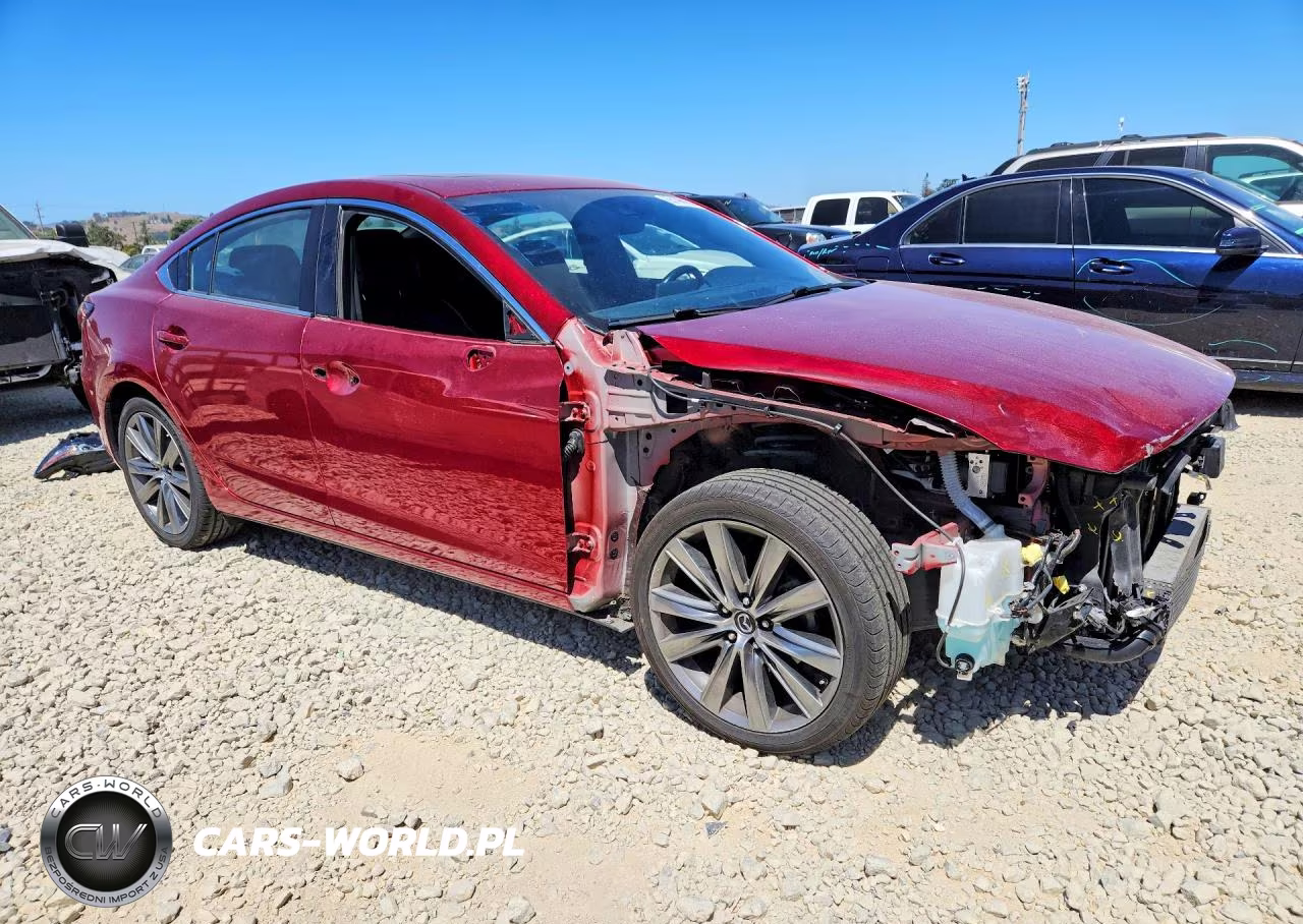 2018 Mazda 6 Signature VIN:JM1GL1XY0J1327792 - 4