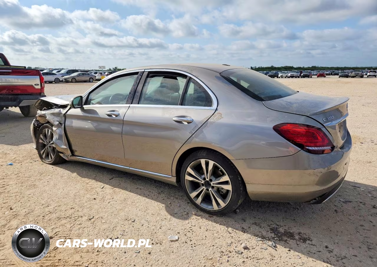 2019 Mercedes-Benz C 300 VIN:55SWF8DB9KU319032 - 2