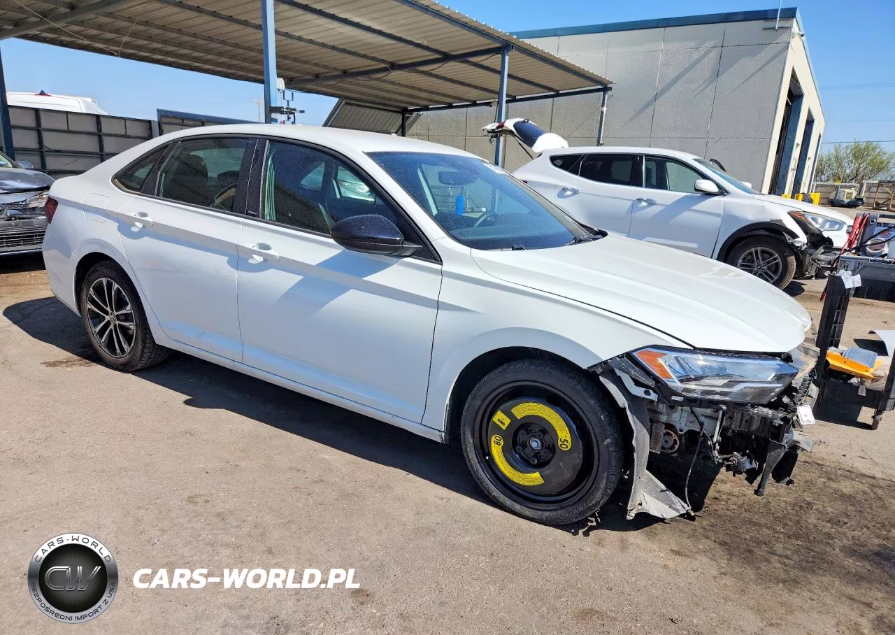 2024 Volkswagen Jetta Sport VIN:3VWBM7BU3RM041073 - 4