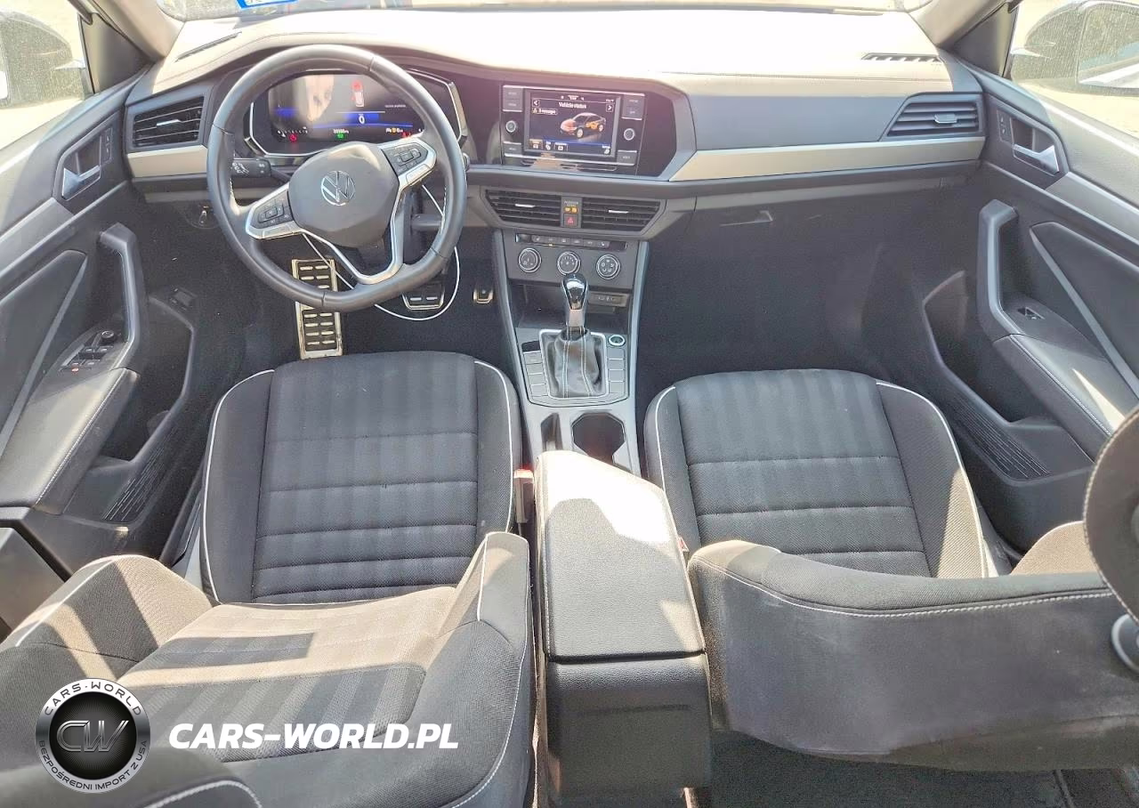 2024 Volkswagen Jetta Sport VIN:3VWBM7BU3RM041073 - 8