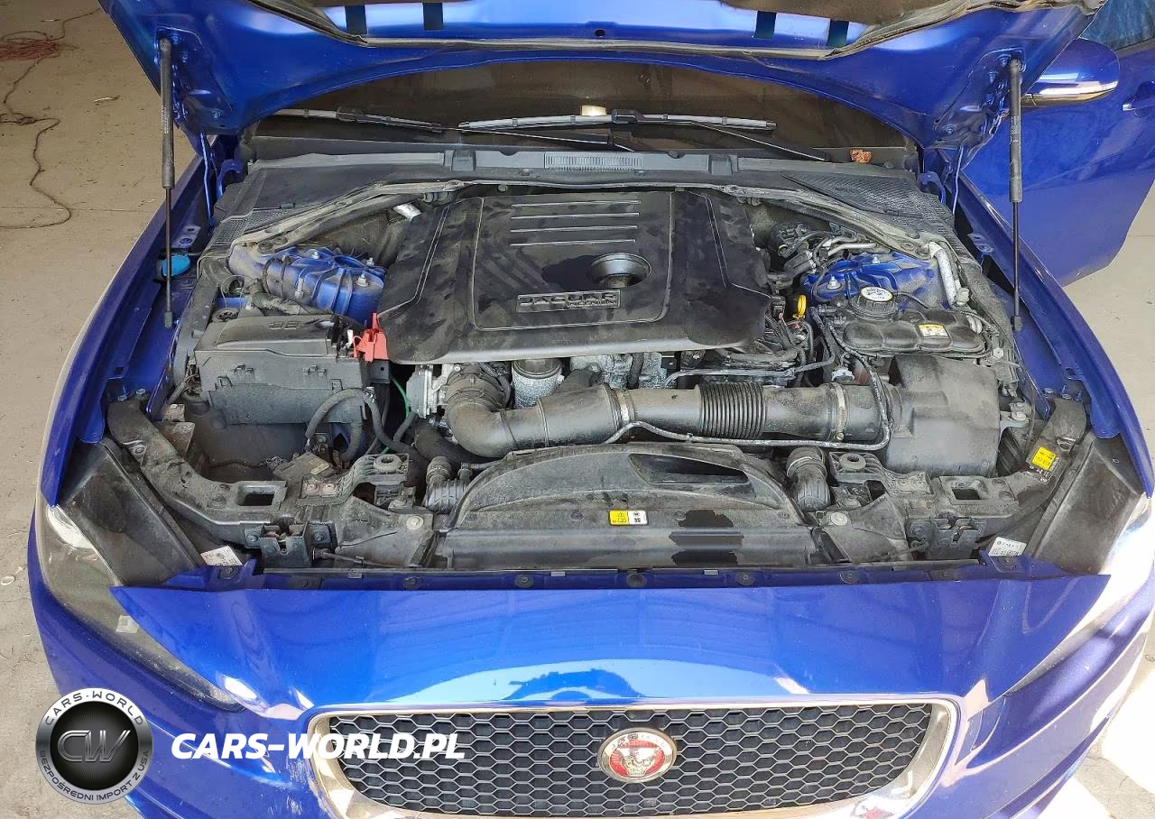 2017 Jaguar Xe Premium VIN:SAJAJ4BN5HA976672 - 11
