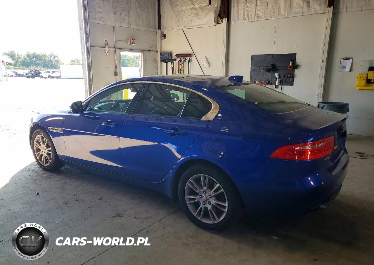 2017 Jaguar Xe Premium VIN:SAJAJ4BN5HA976672 - 2