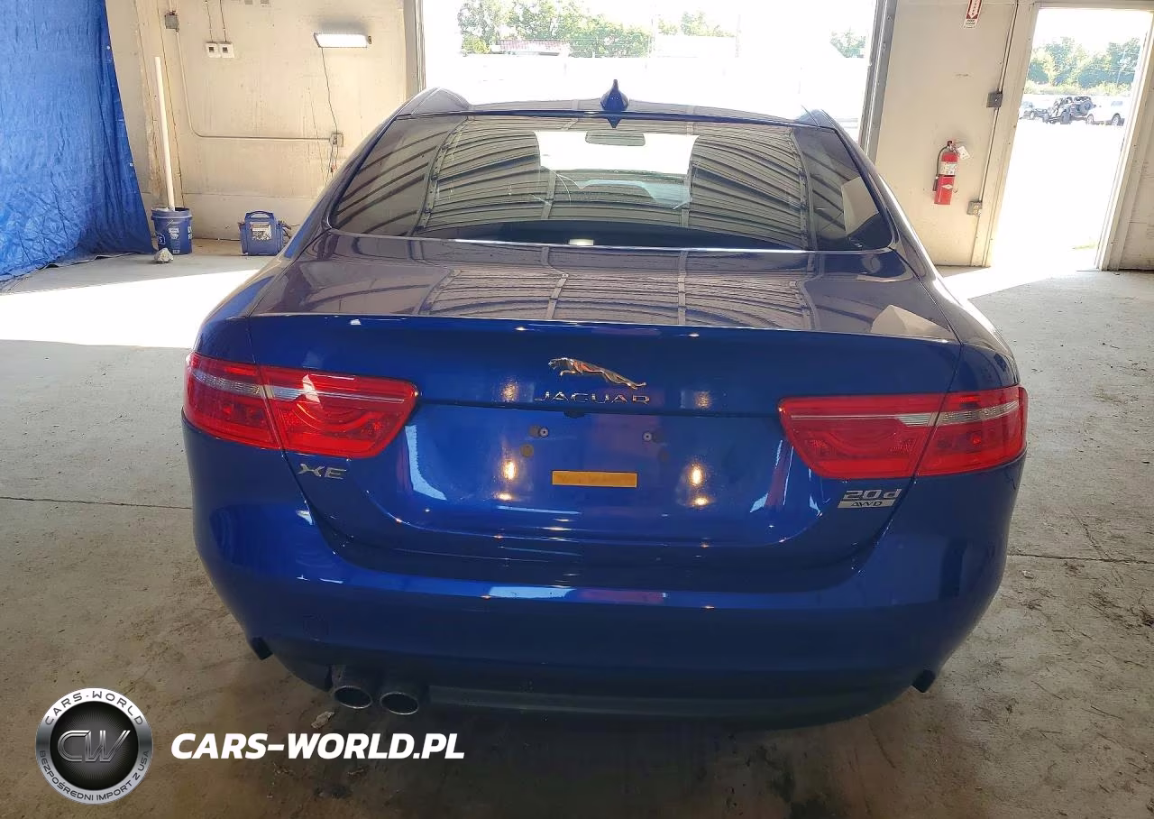 2017 Jaguar Xe Premium VIN:SAJAJ4BN5HA976672 - 6