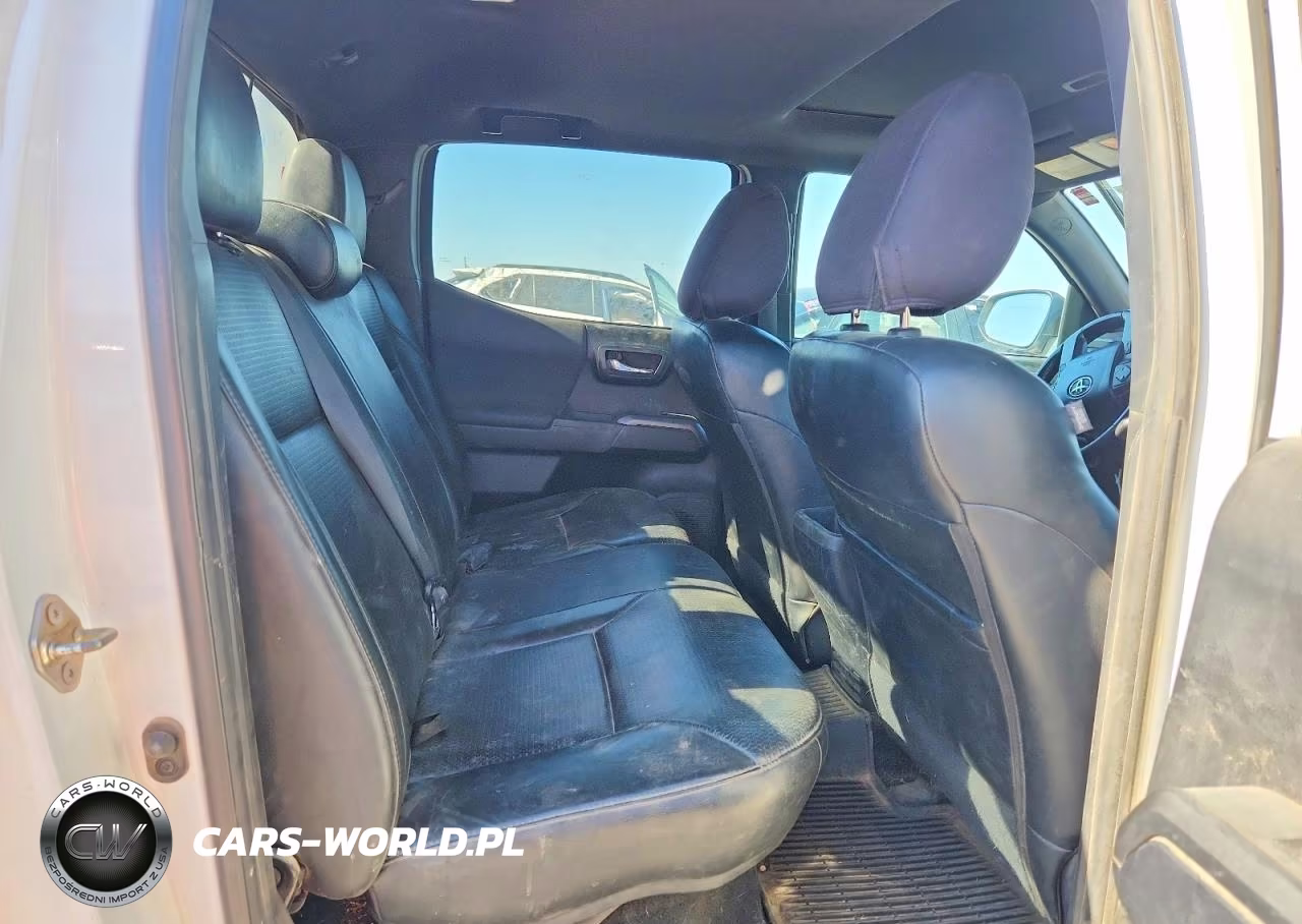 2019 Toyota Tacoma Trd Off-Road VIN:3TMCZ5AN6KM244696 - 10