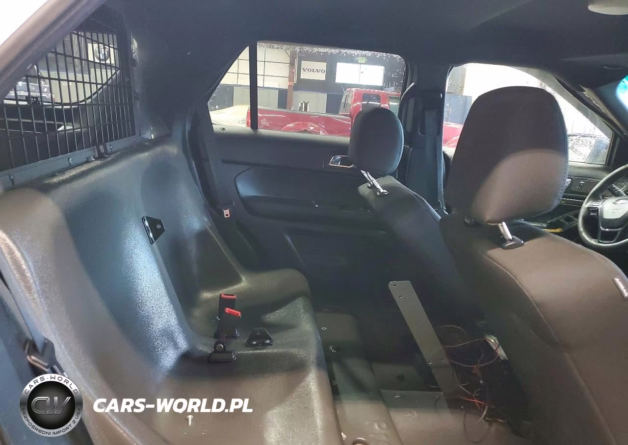2017 Ford Explorer Police Interceptor VIN:1FM5K8AR7HGA37539 - 11