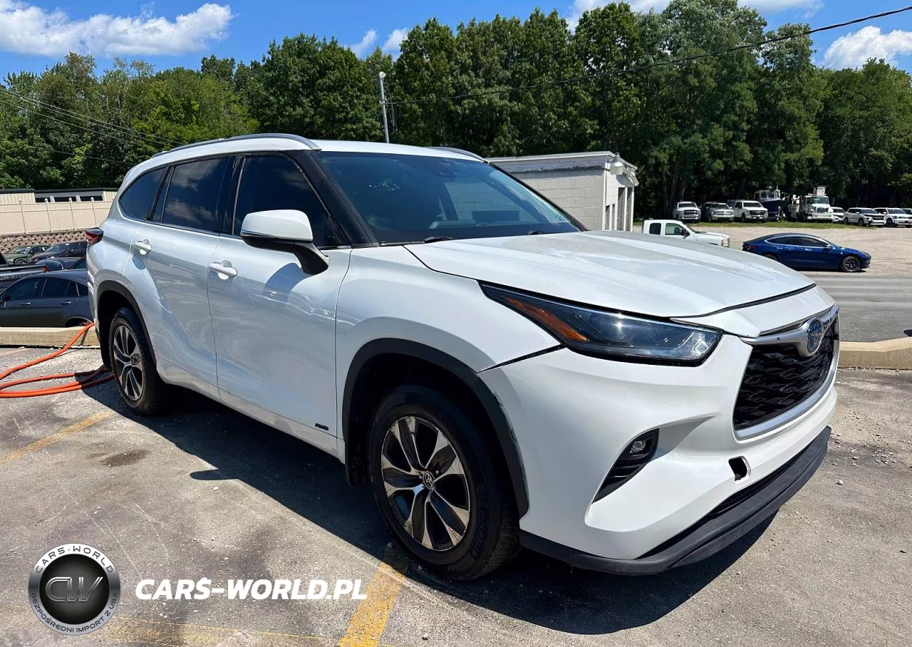 2022 Toyota Highlander Hybrid Xle VIN:5TDHBRCH2NS538576 - 4