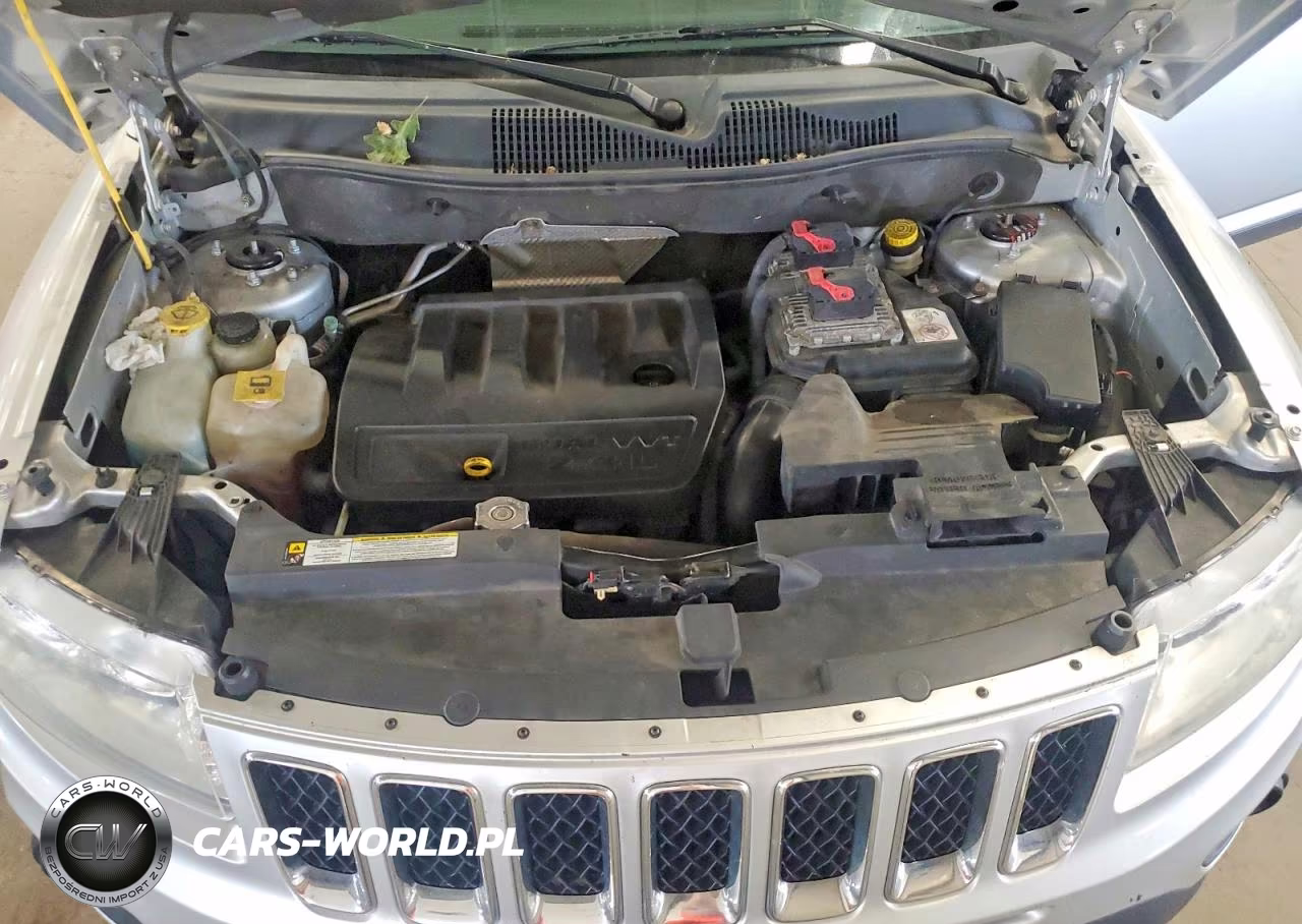 2012 Jeep Compass Latitude VIN:1C4NJDEB2CD572558 - 12