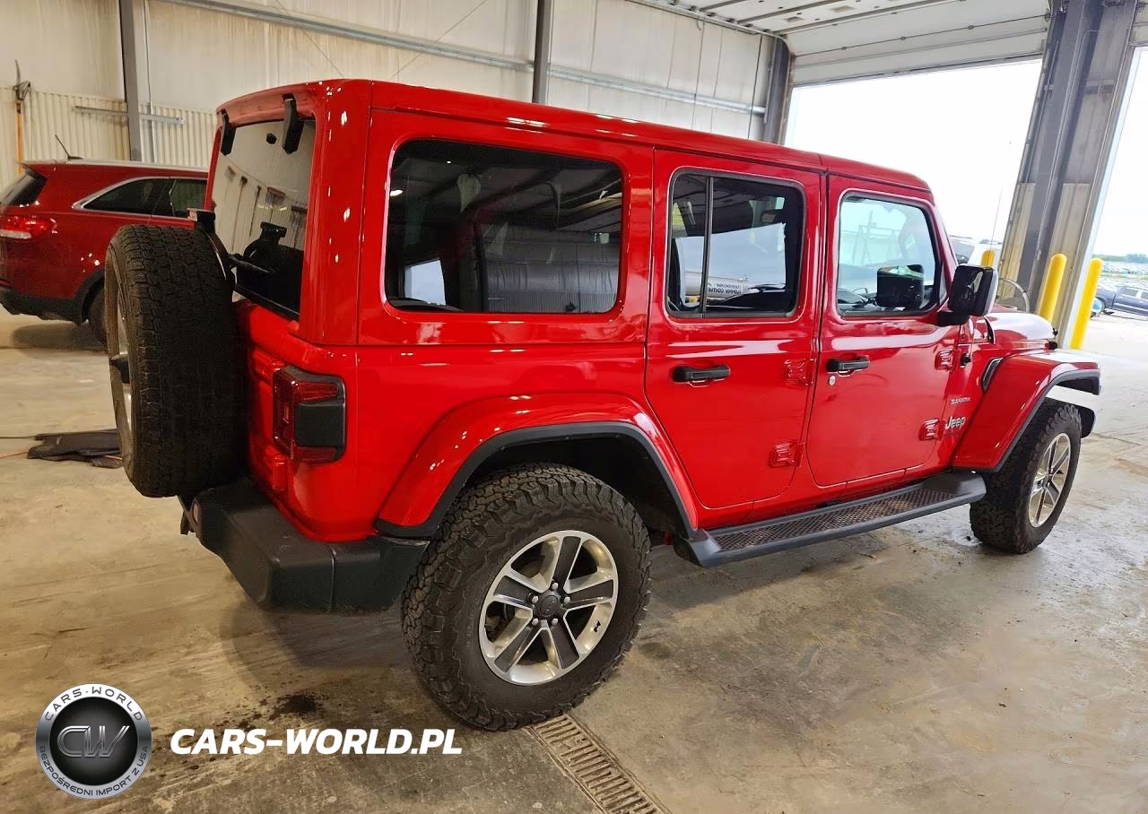 2018 Jeep Wrangler Unlimited Sahara VIN:1C4HJXEG9JW254285 - 3