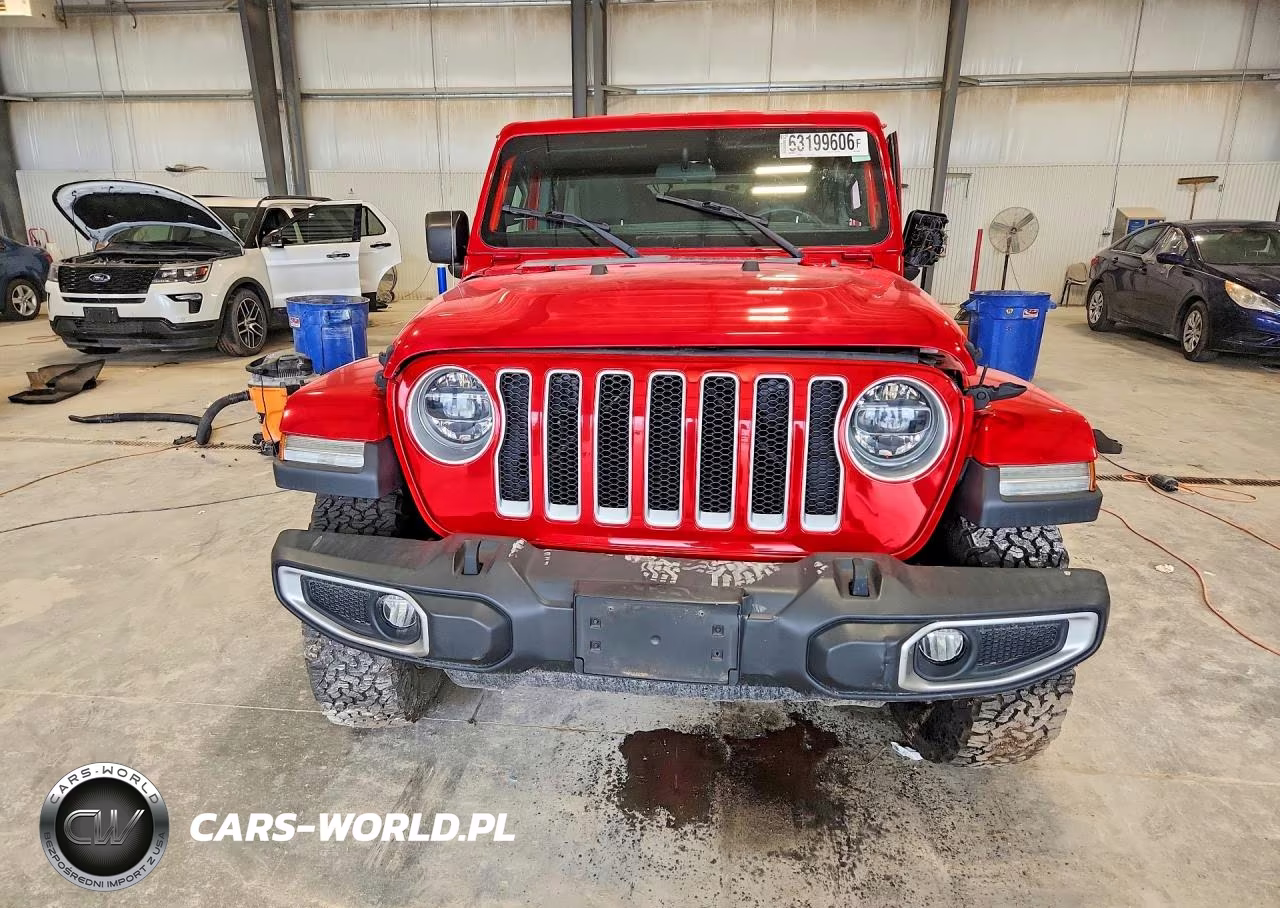 2018 Jeep Wrangler Unlimited Sahara VIN:1C4HJXEG9JW254285 - 5