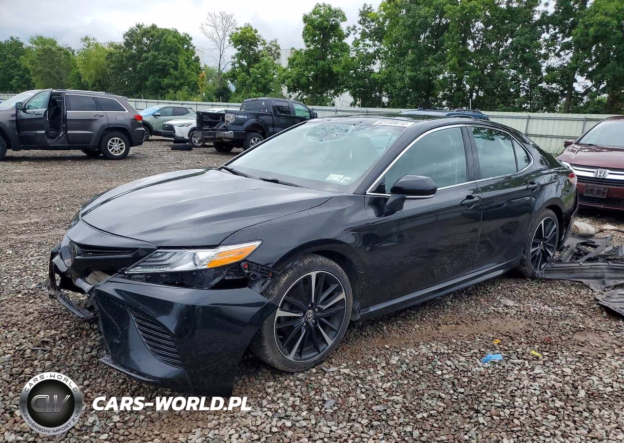 2020 Toyota Camry Xse – zdjęcie 1 z 13