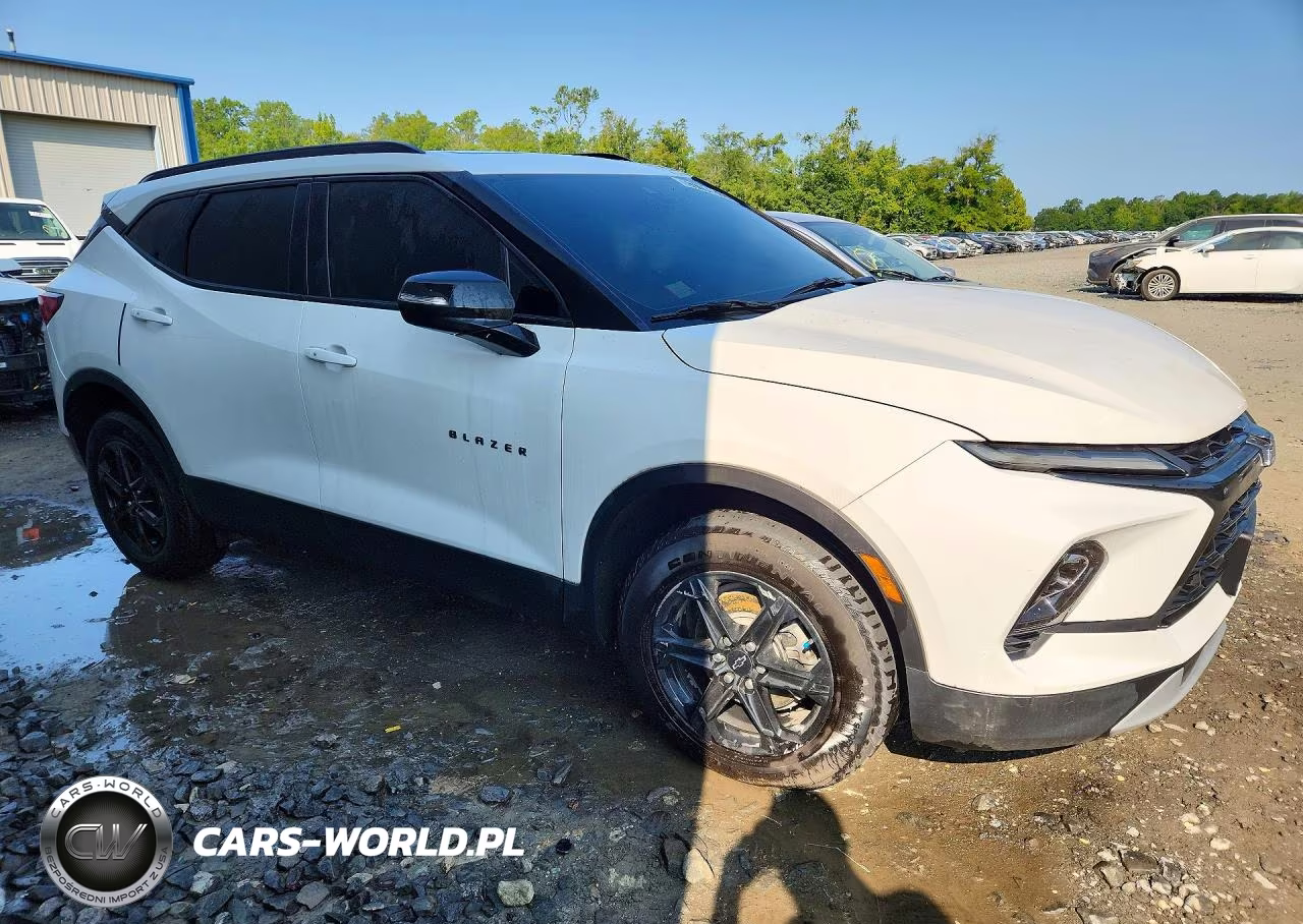 2023 Chevrolet Blazer 3Lt VIN:3GNKBJR44PS177577 - 4