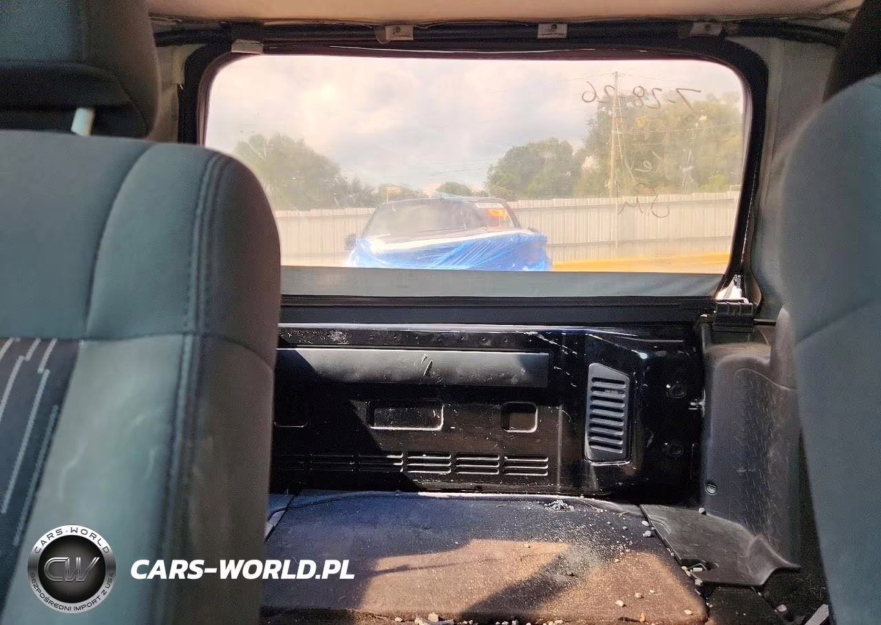 2012 Jeep Wrangler Sport VIN:1C4AJWAG1CL110736 - 10
