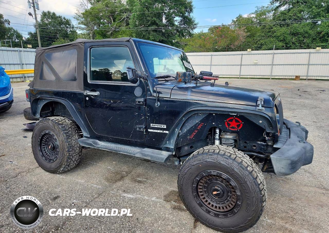 2012 Jeep Wrangler Sport VIN:1C4AJWAG1CL110736 - 4