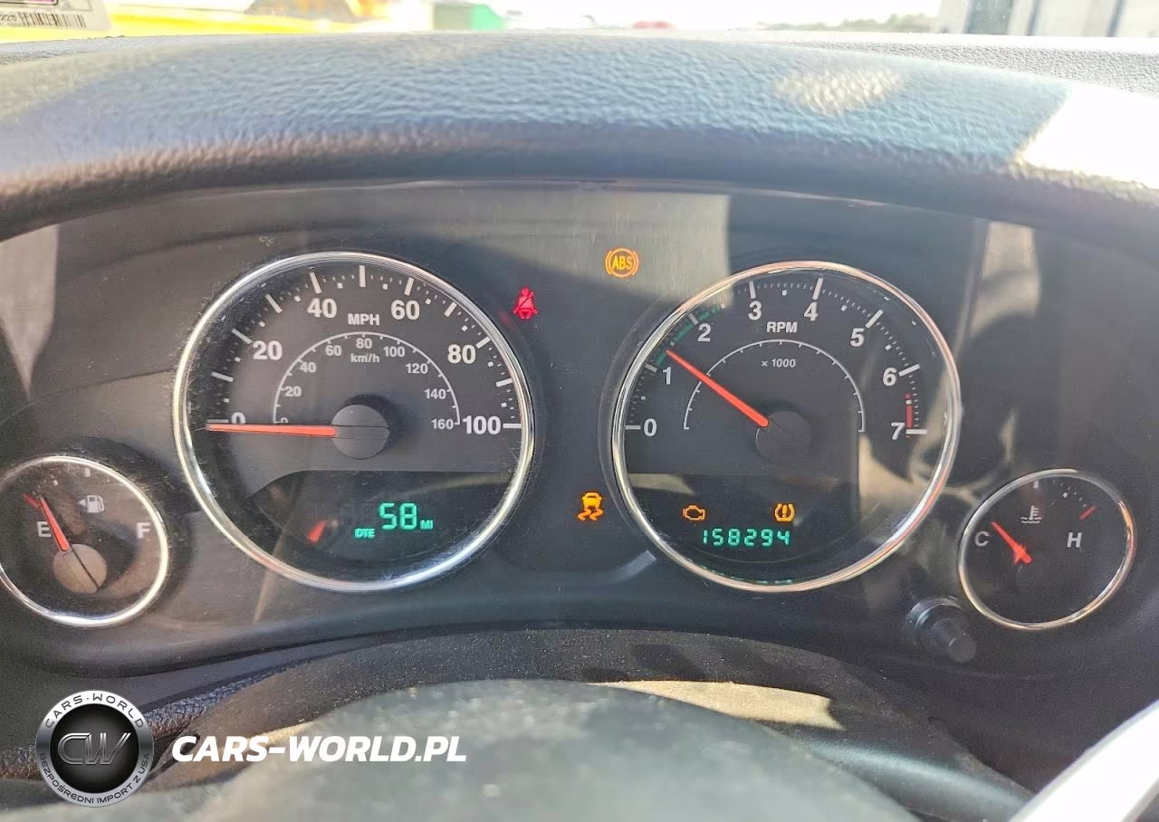 2012 Jeep Wrangler Sport VIN:1C4AJWAG1CL110736 - 9