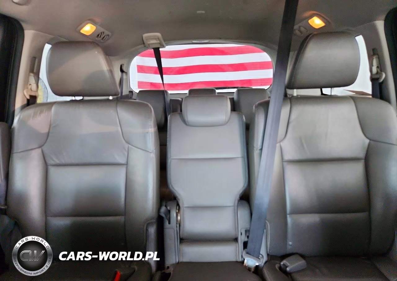 2012 Honda Odyssey Touring VIN:5FNRL5H9XCB107948 - 10