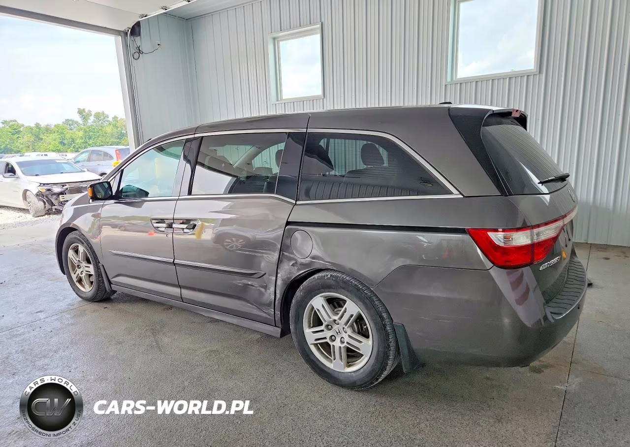 2012 Honda Odyssey Touring VIN:5FNRL5H9XCB107948 - 2