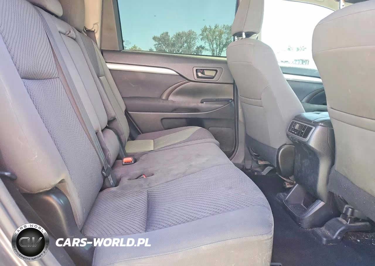 2016 Toyota Highlander Le VIN:5TDZARFH6GS018791 - 10