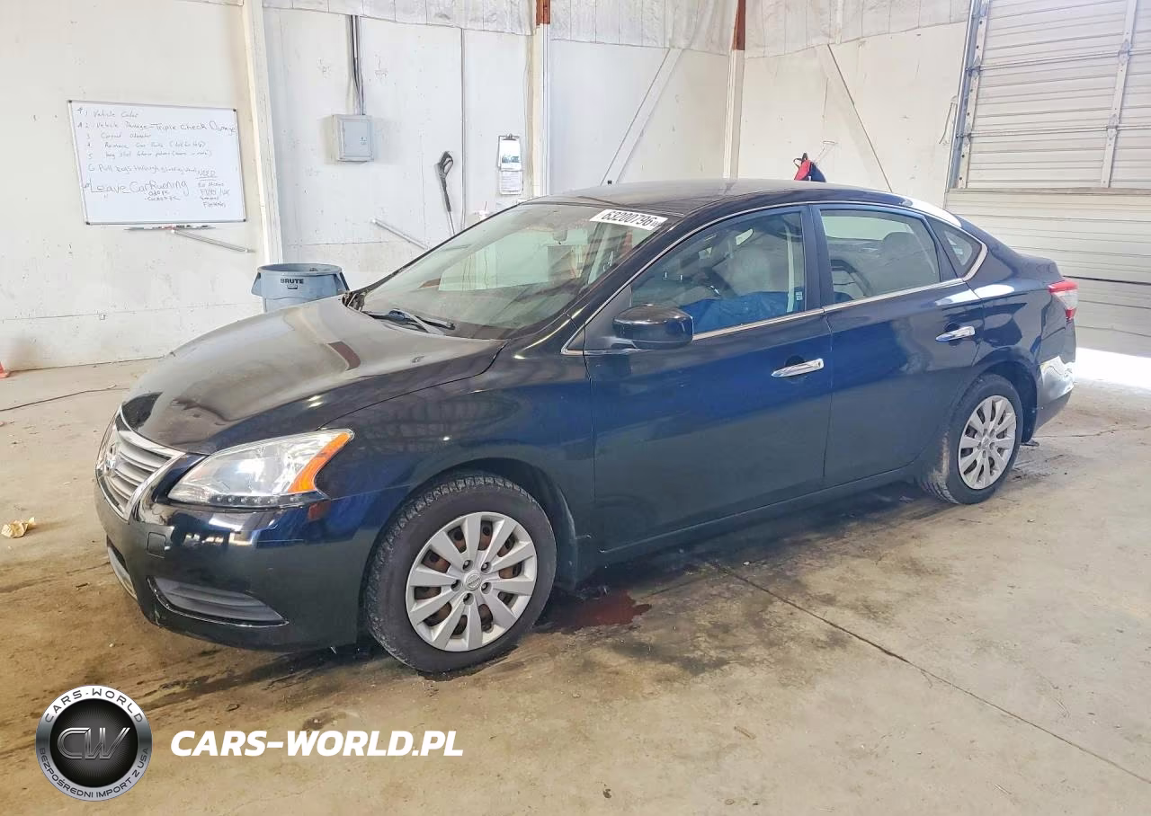 2013 Nissan Sentra S – zdjęcie 1 z 12