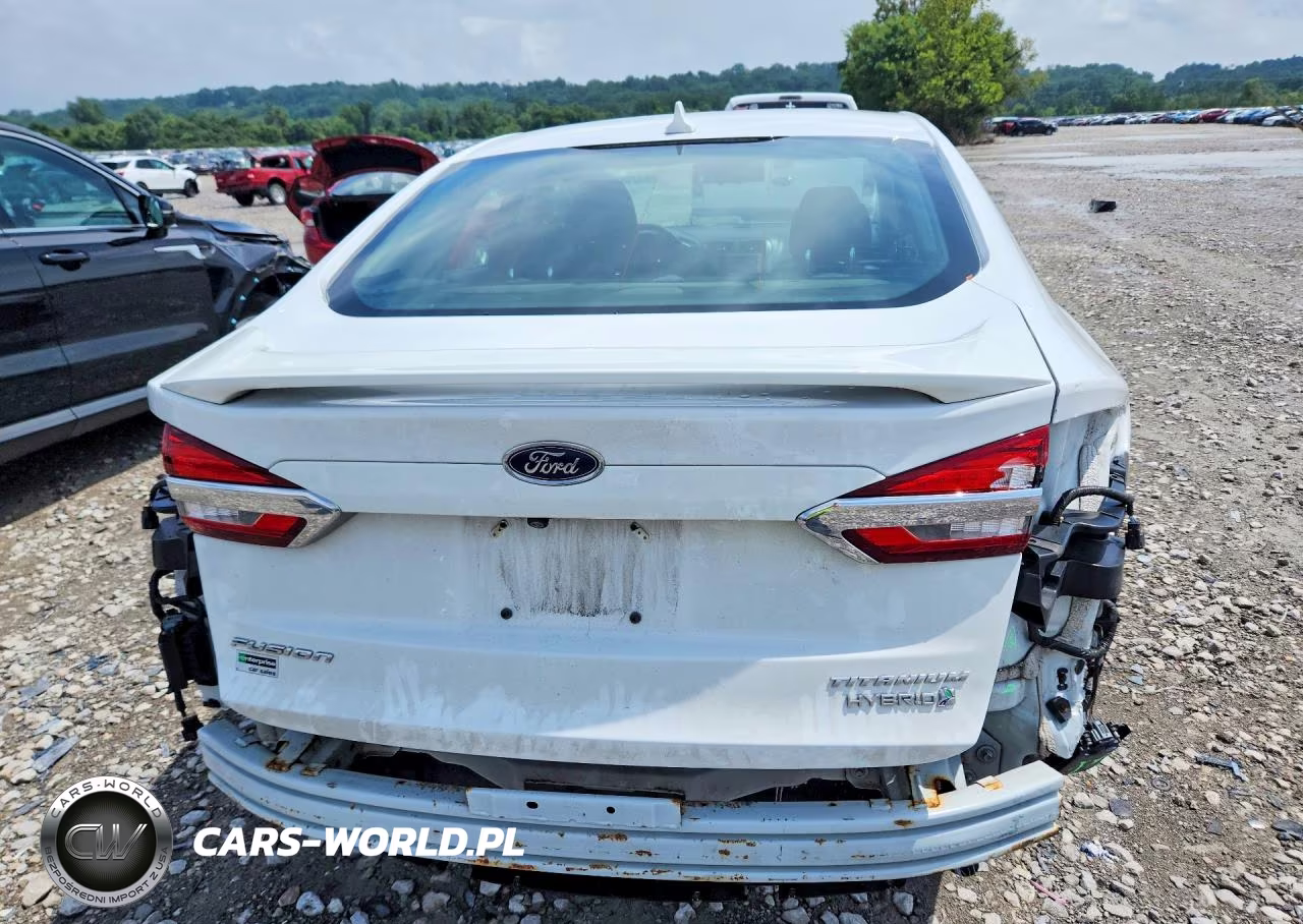 2019 Ford Fusion Titanium VIN:3FA6P0RU0KR106758 - 6