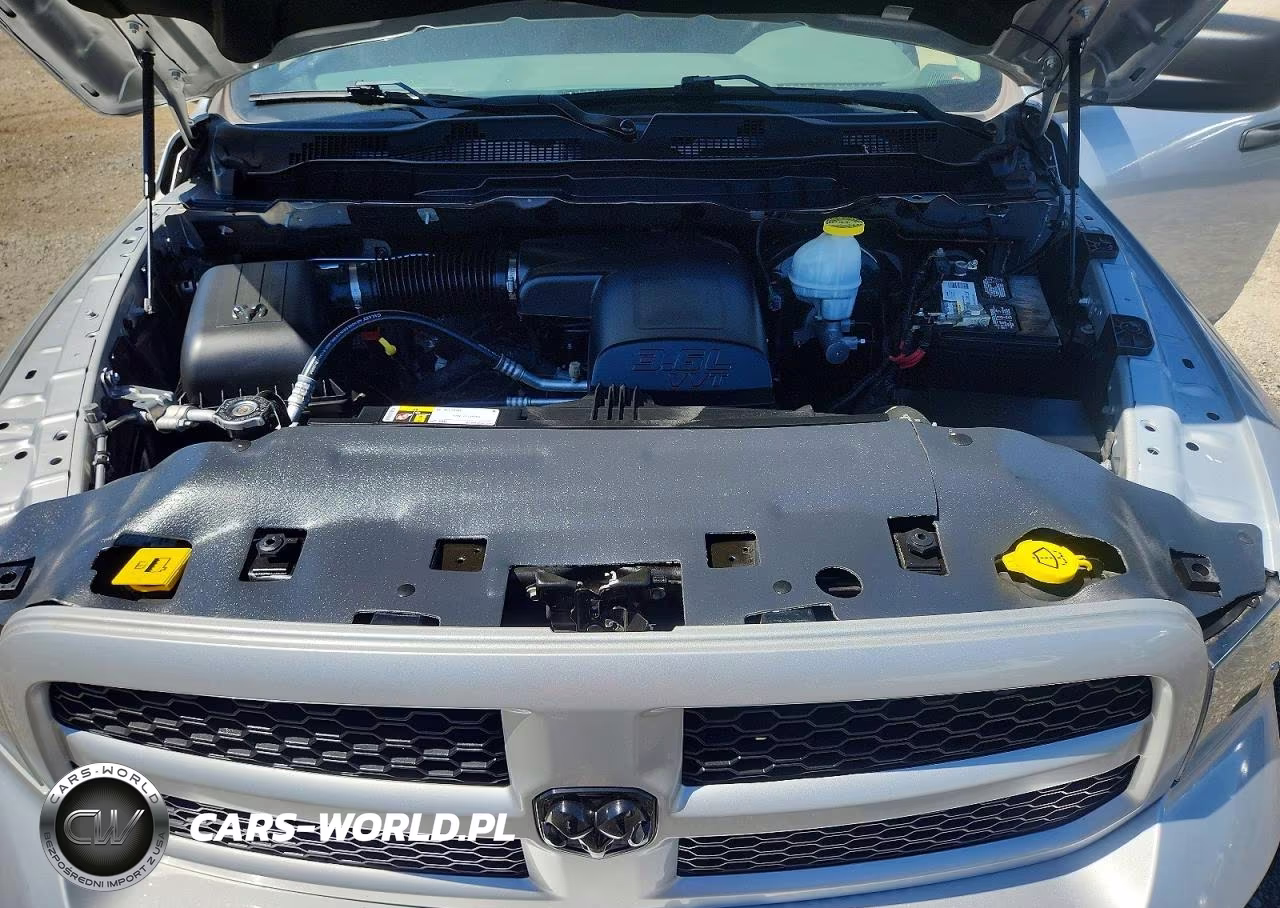 2019 Ram 1500 Classic Tradesman VIN:1C6RR7FG2KS502145 - 11