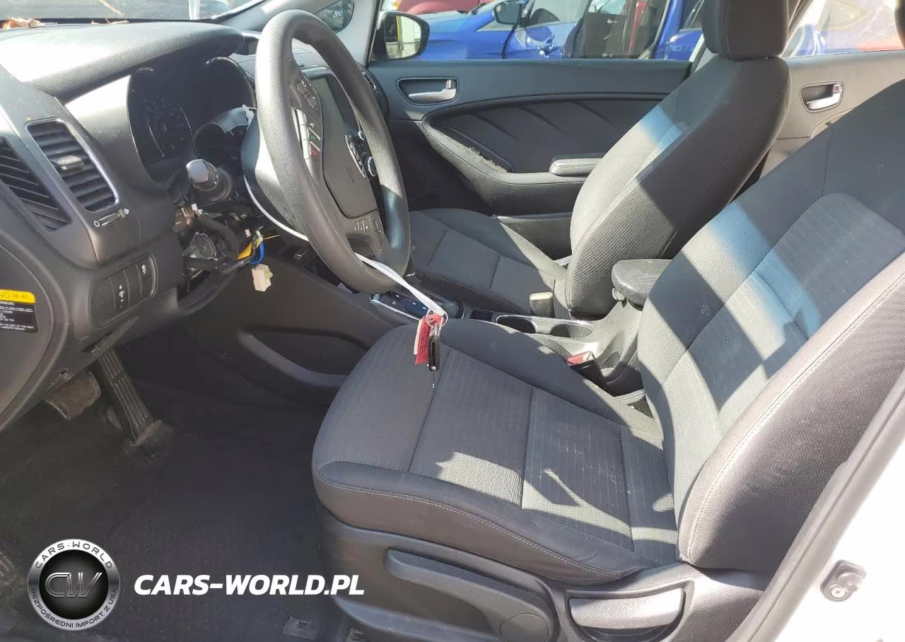 2018 Kia Forte Lx VIN:3KPFL4A73JE225400 - 7