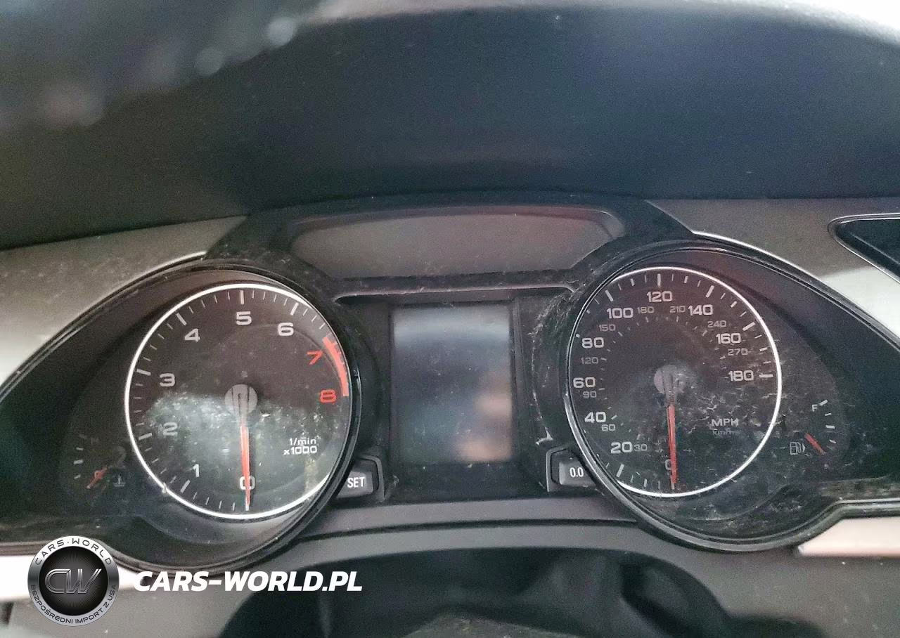 2010 Audi A5 Premium Plus VIN:WAURFAFR9AA005675 - 9