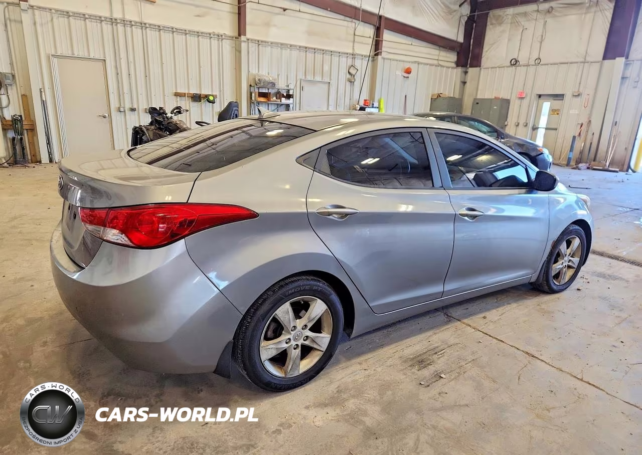 2013 Hyundai Elantra Gls VIN:KMHDH4AE7DU998167 - 3