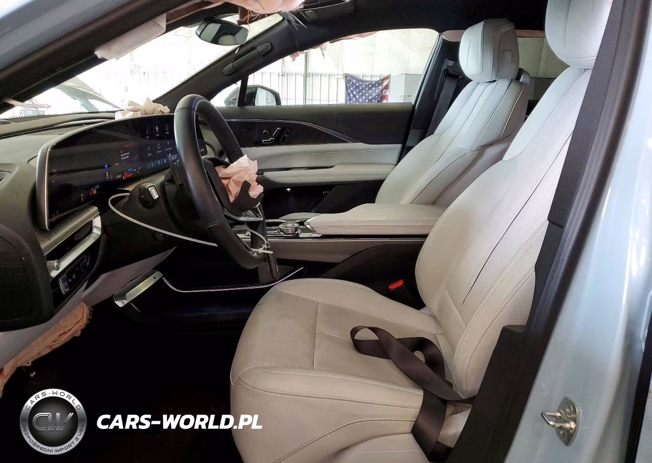 2024 Cadillac Lyriq Sport VIN:1GYKPTRL9RZ122166 - 7