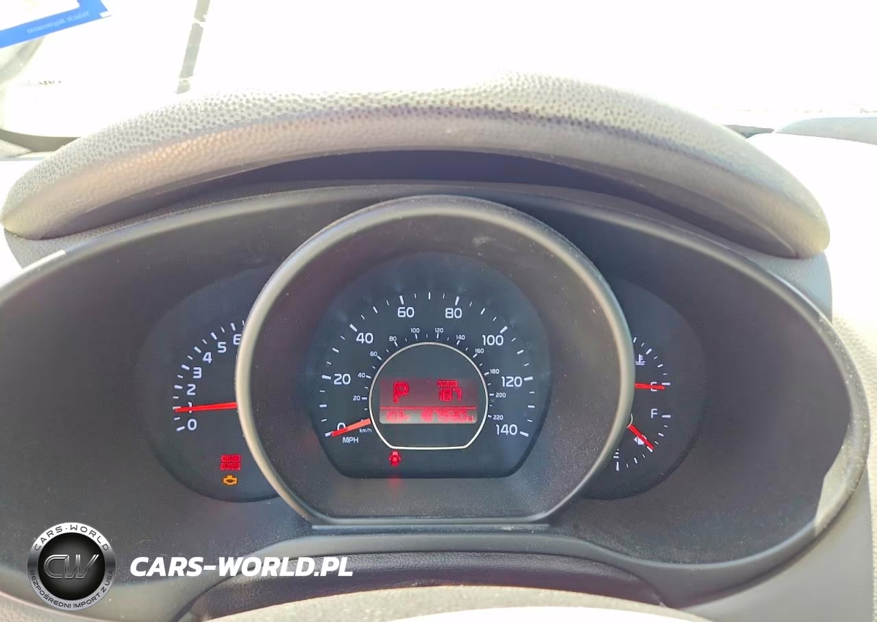 2015 Kia Soul Base VIN:KNDJN2A21F7809489 - 9