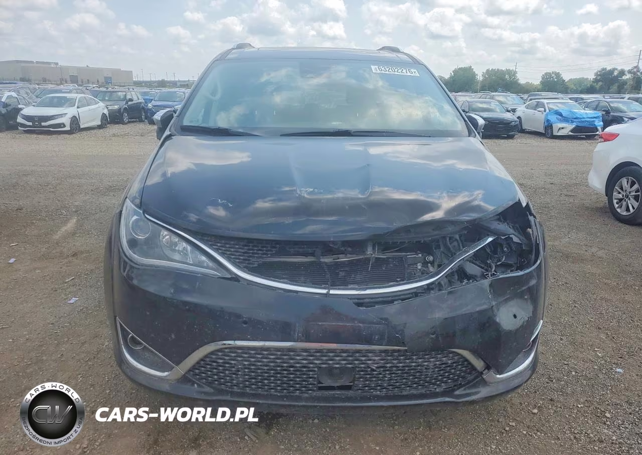2020 Chrysler Pacifica Limited VIN:2C4RC1GG6LR240025 - 5