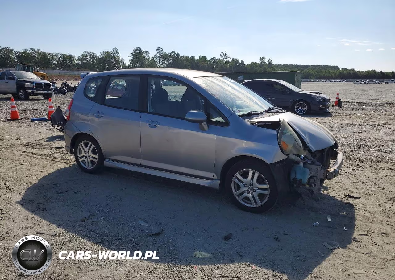 2007 Honda Fit S VIN:JHMGD38647S019774 - 4