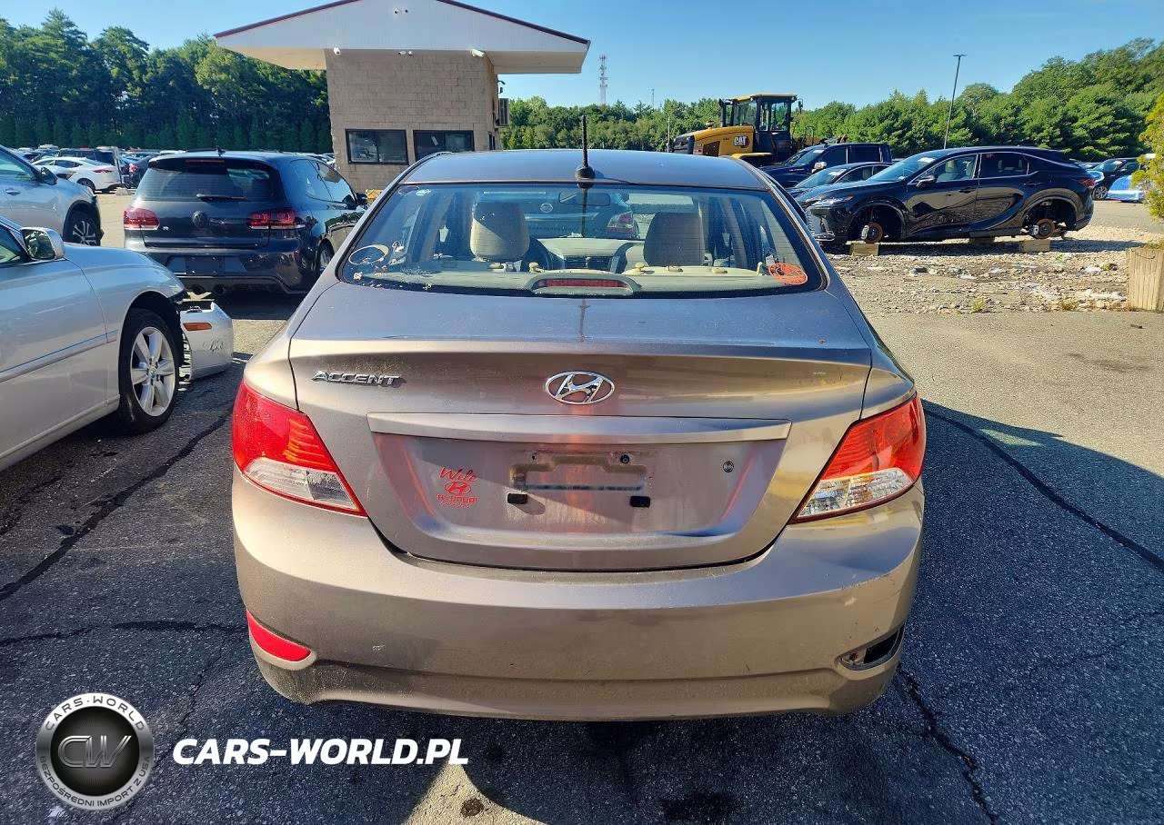 2014 Hyundai Accent Gls VIN:KMHCU4AE4EU590069 - 6
