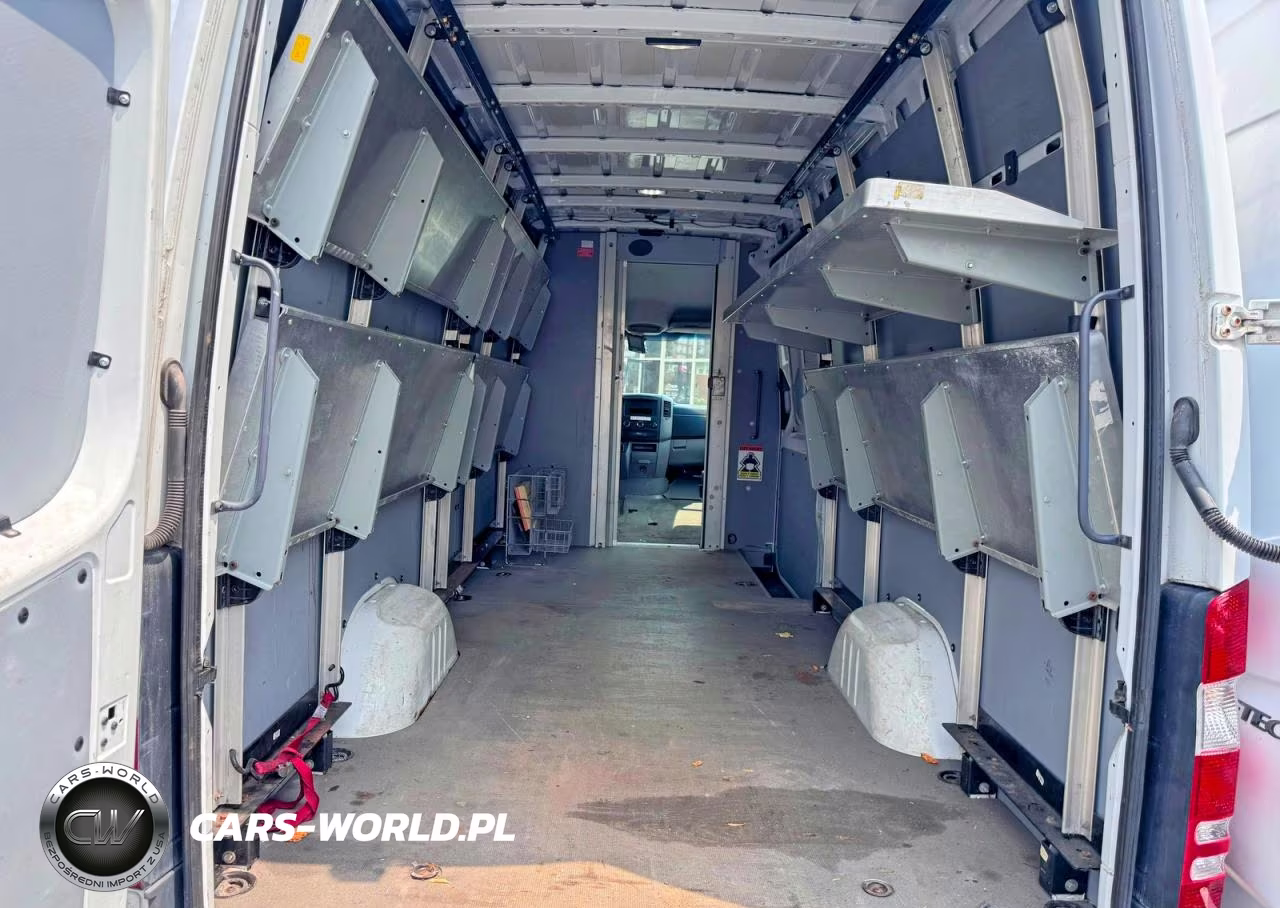 2011 Mercedes-Benz Sprinter 2500 VIN:WD3PE8CB0B5576599 - 6
