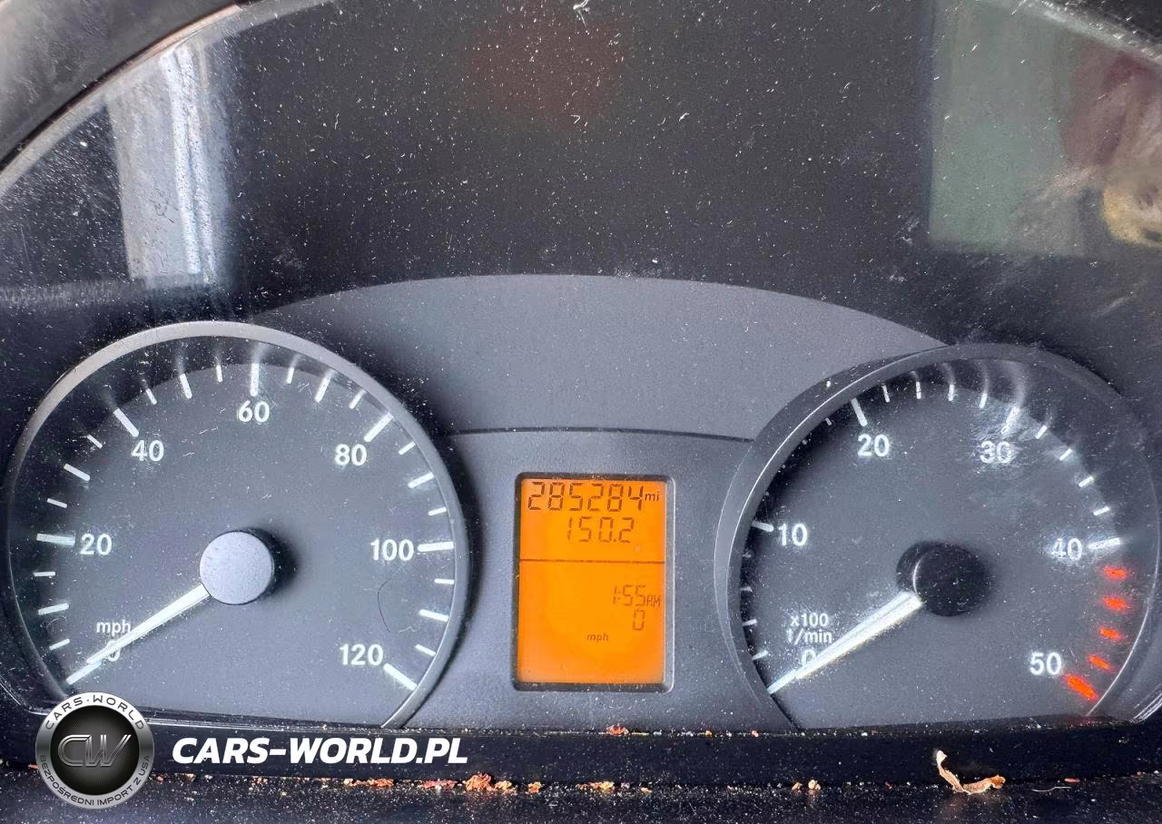 2011 Mercedes-Benz Sprinter 2500 VIN:WD3PE8CB0B5576599 - 8