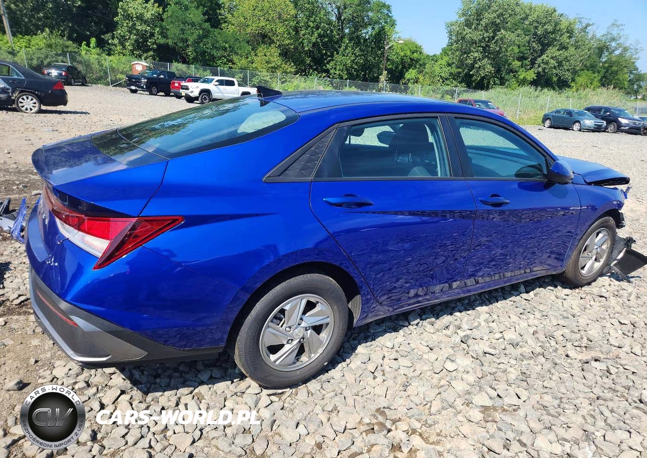 2025 Hyundai Elantra Se VIN:KMHLL4DG6SU988251 - 3