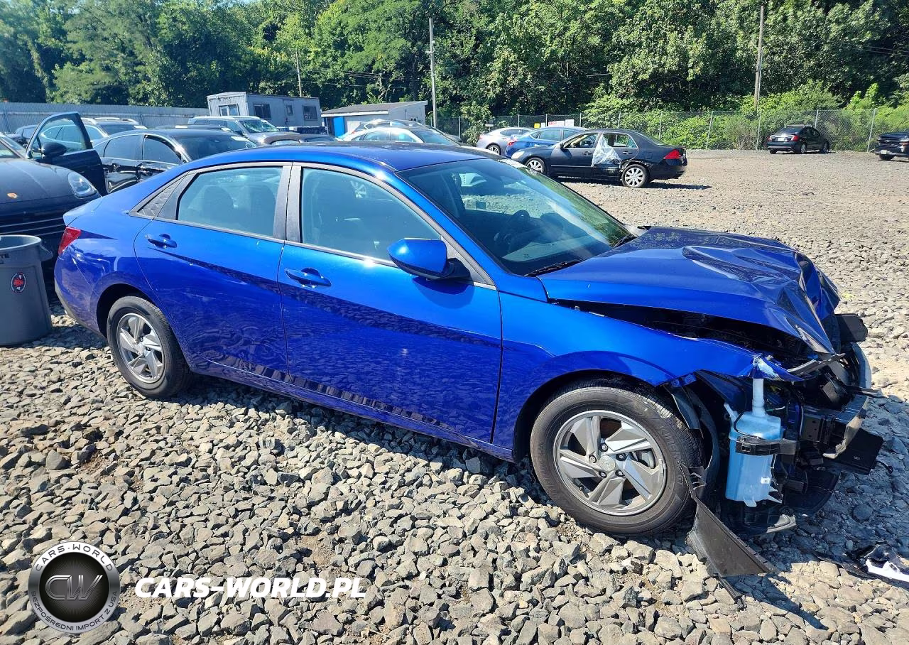 2025 Hyundai Elantra Se VIN:KMHLL4DG6SU988251 - 4