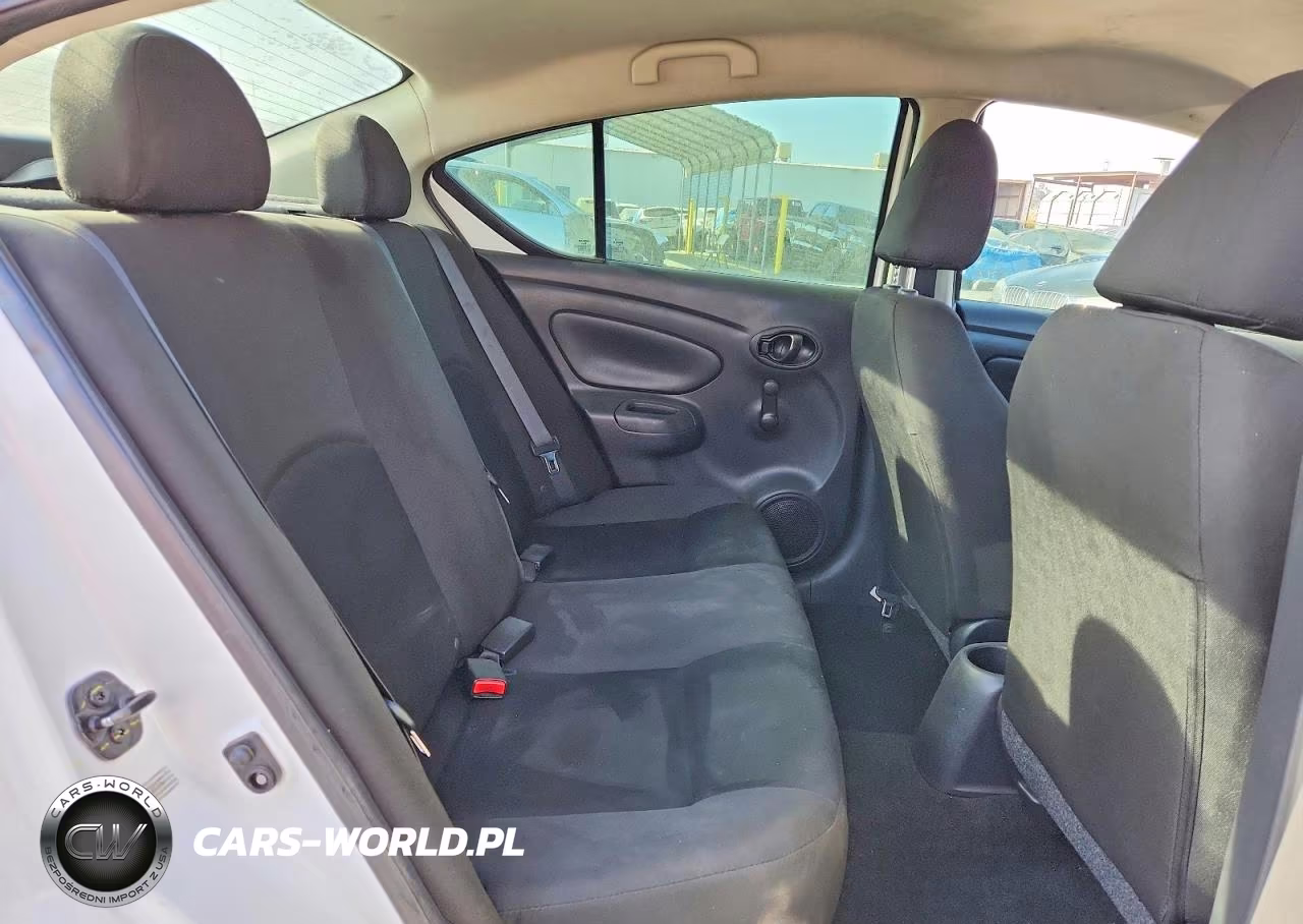 2018 Nissan Versa S Plus VIN:3N1CN7AP9JL803562 - 10