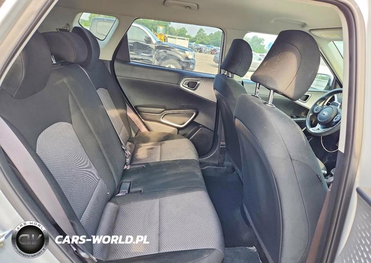 2020 Kia Soul Lx VIN:KNDJ23AU9L7734813 - 10
