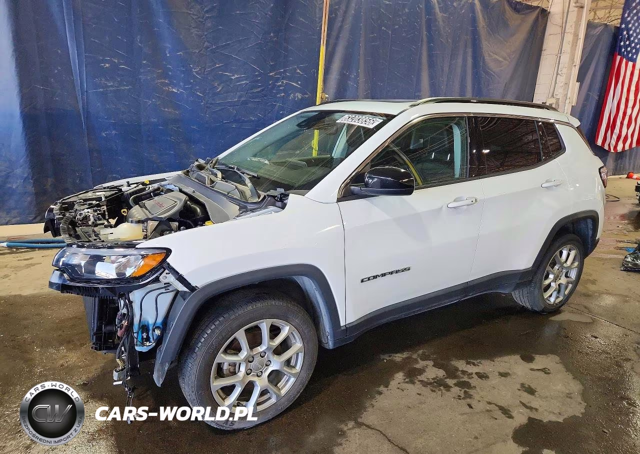 2022 Jeep Compass Latitude Lux – zdjęcie 1 z 13