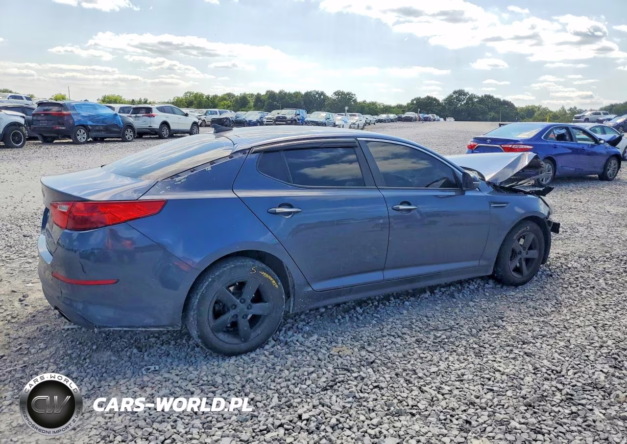 2015 Kia Optima Lx VIN:5XXGM4A70FG475757 - 3