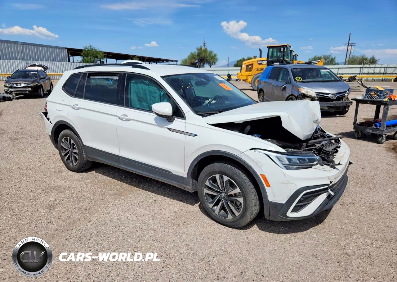 2024 Volkswagen Tiguan S VIN:3VVFB7AX4RM113910 - 4
