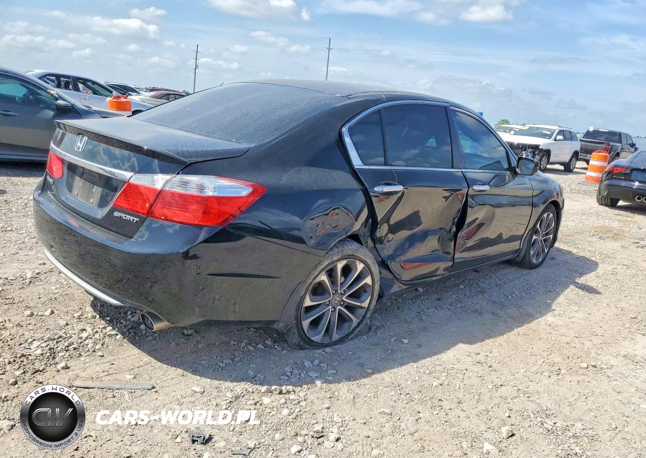 2015 Honda Accord Sport VIN:1HGCR2F59FA084308 - 3