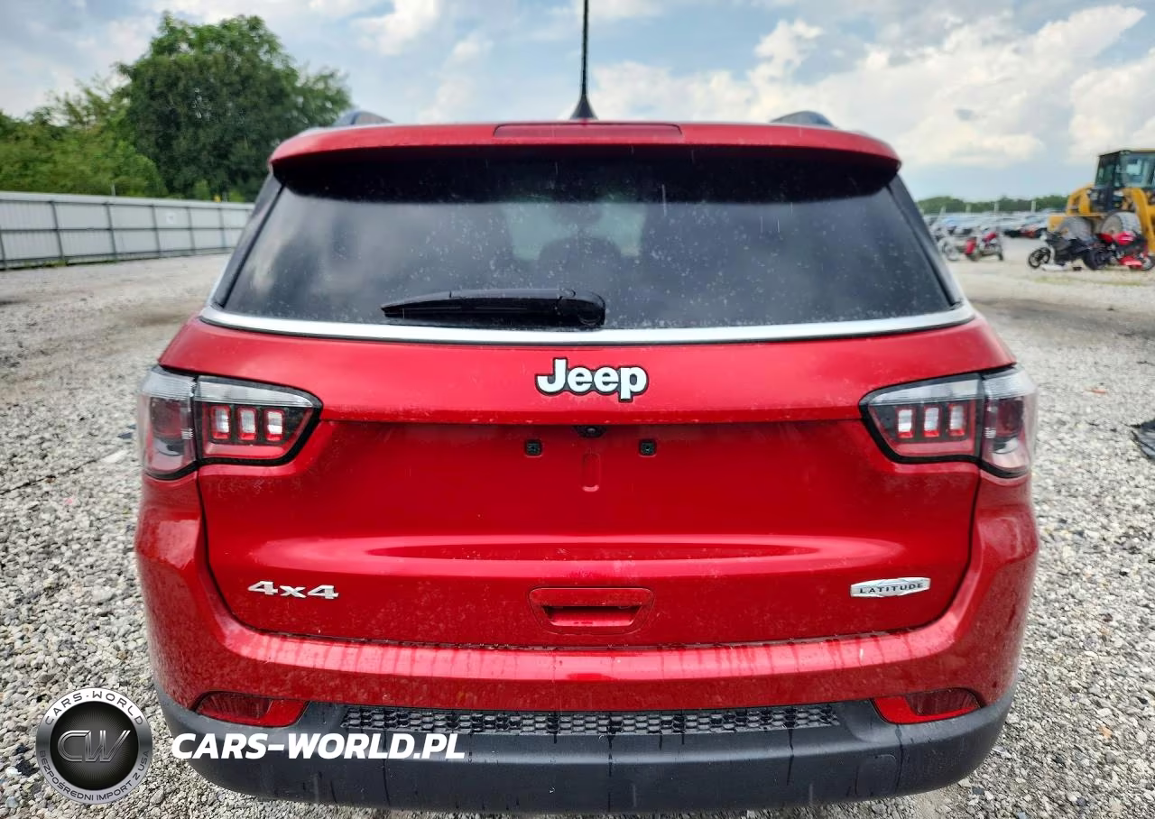 2025 Jeep Compass Latitude VIN:3C4NJDBN6ST526254 - 6