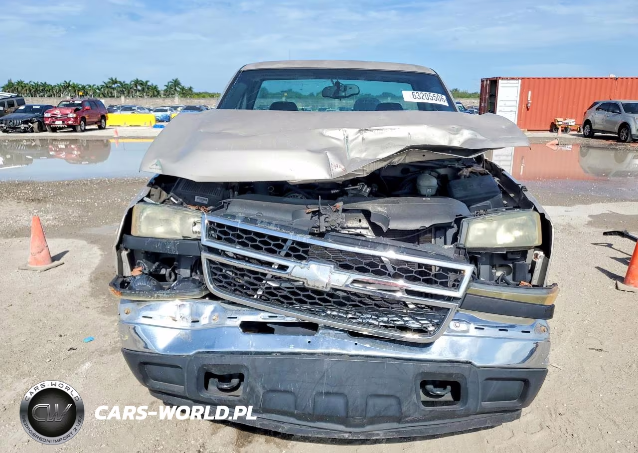 2006 Chevrolet Silverado C1500 VIN:1GCEC14X96Z153653 - 5