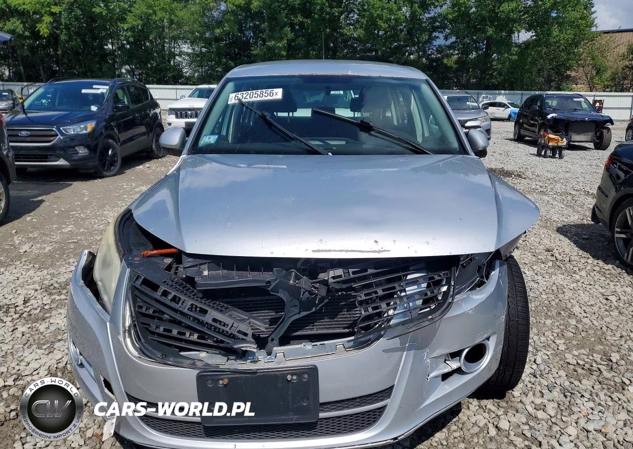 2010 Volkswagen Tiguan Se VIN:WVGBV7AX1AW516456 - 5
