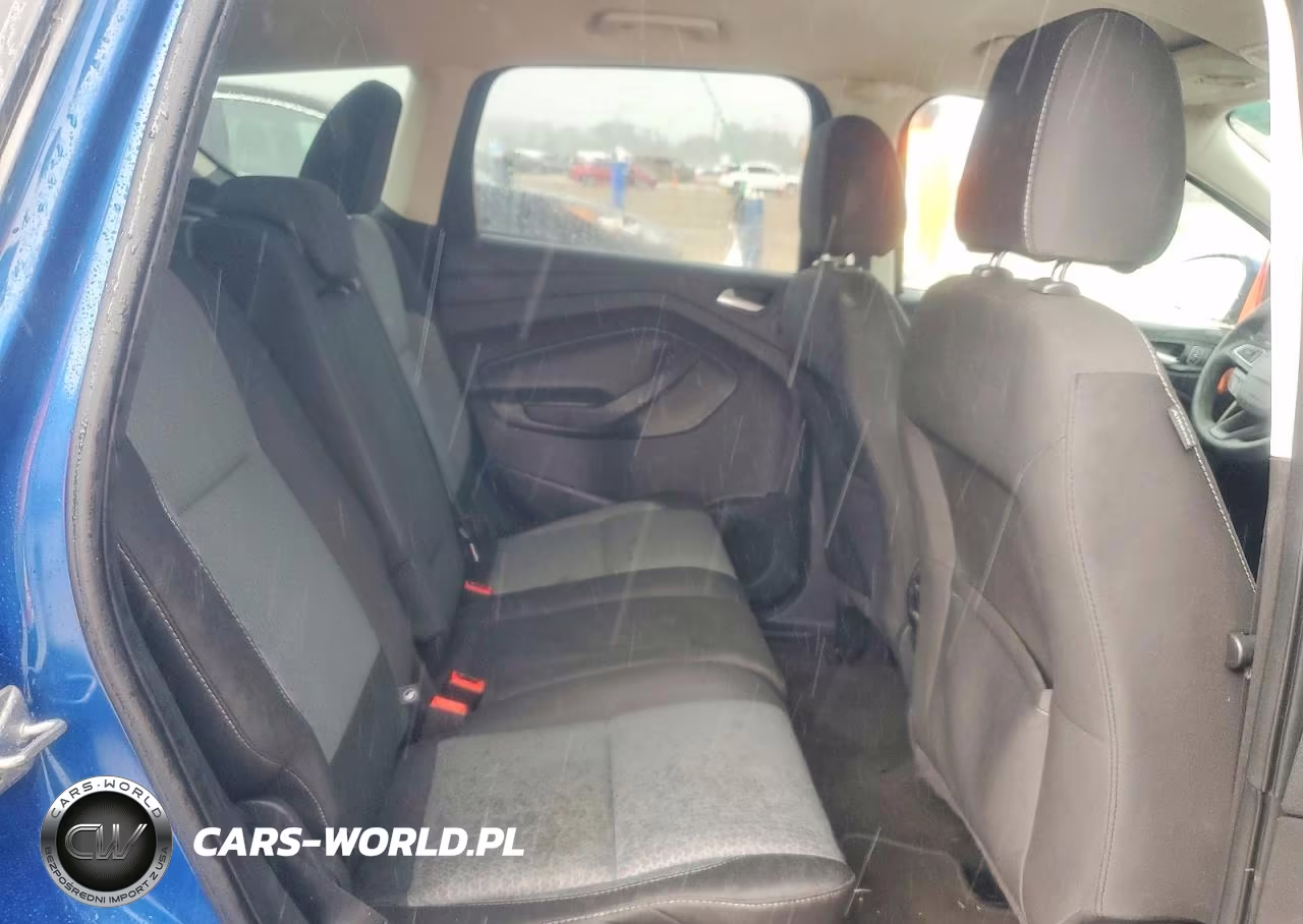 2017 Ford Escape Se VIN:1FMCU9GD3HUB00348 - 10