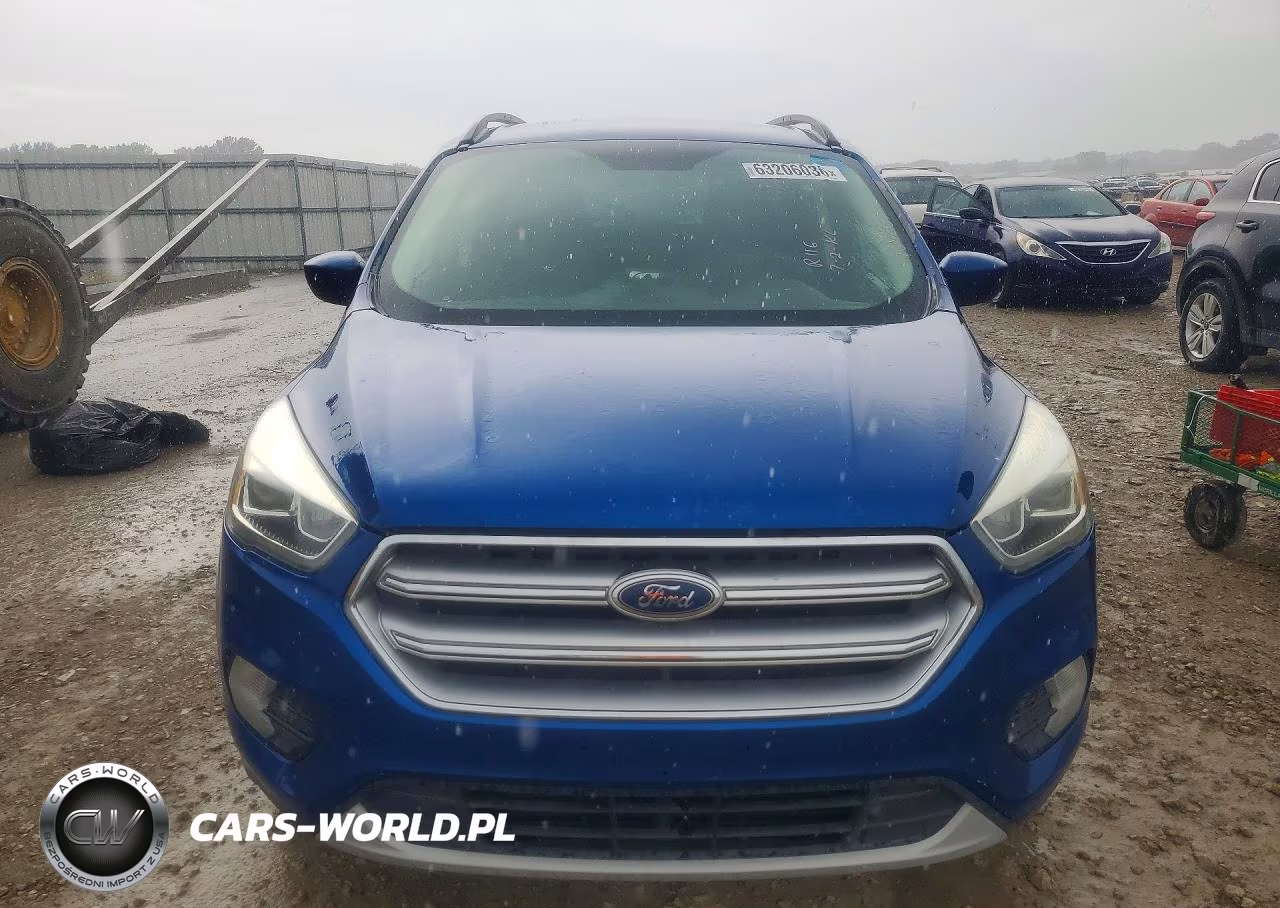2017 Ford Escape Se VIN:1FMCU9GD3HUB00348 - 5