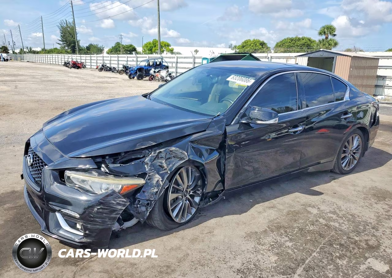 2019 Infiniti Q50 Luxe – zdjęcie 1 z 12