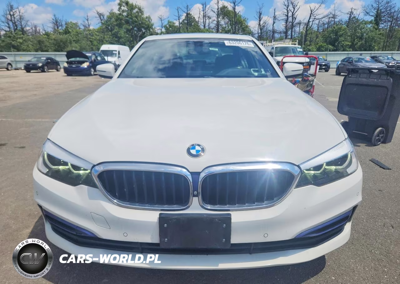 2019 BMW 530 Xi VIN:WBAJA7C57KWW48109 - 5